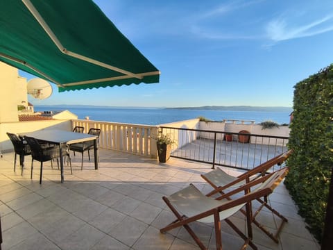 Balcony/Terrace, Seating area, Sea view