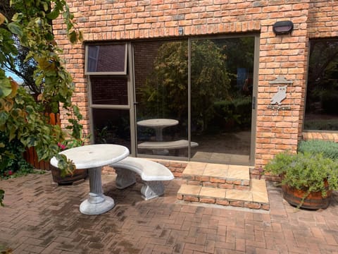 The Owl House Apartment in Western Cape