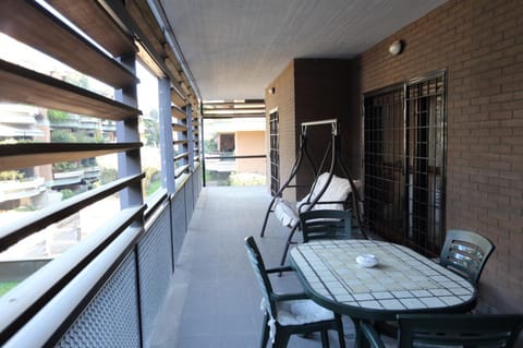 Property building, Balcony/Terrace, Balcony/Terrace