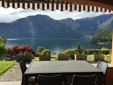 Patio, Dining area, Lake view