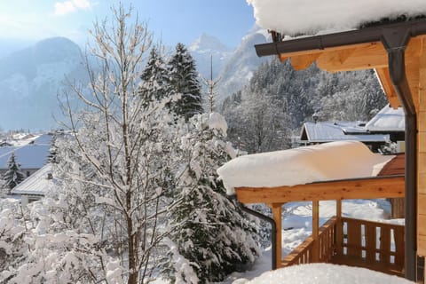 Property building, Day, Winter, View (from property/room), Balcony/Terrace, Mountain view