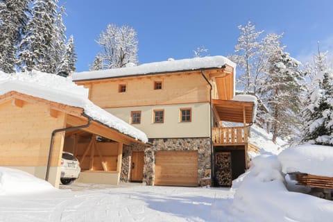 Property building, Day, Winter