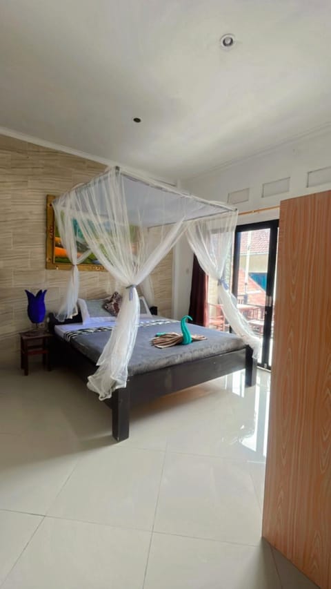 D Jana Vacation rental in Abang