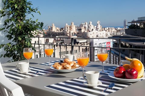 Balcony/Terrace, Dining area, City view