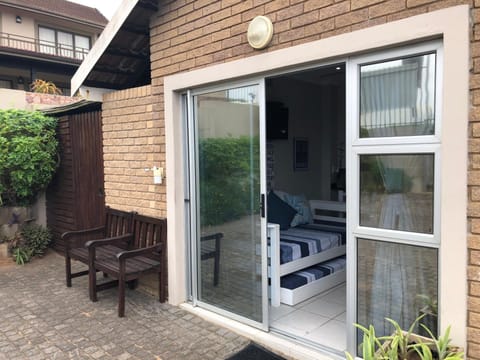 Property building, Seating area