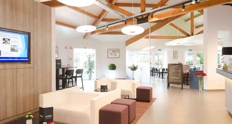 Lobby or reception, On site