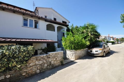 Mira Apartments Bed and Breakfast in Novigrad