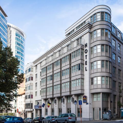 Property building, On site