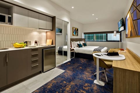 TV and multimedia, Dining area, Bedroom, kitchen