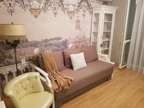 Living room, Photo of the whole room