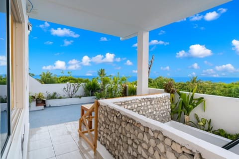 Patio, Day, Natural landscape, View (from property/room), Balcony/Terrace, Sea view