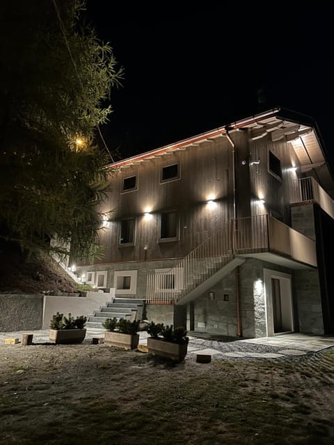 Property building, Night