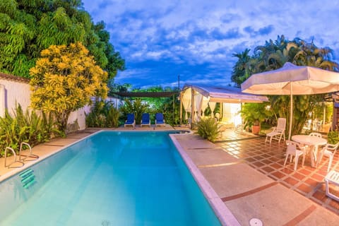 Swimming pool