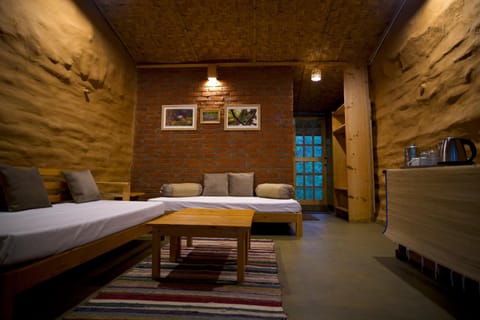 Living room, Photo of the whole room, Seating area