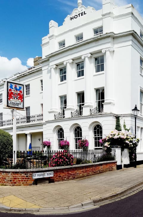 Property building, Property logo or sign, Neighbourhood, Garden, Logo/Certificate/Sign