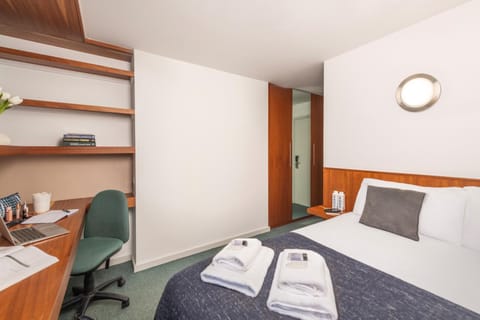 Bed, Bedroom, towels, wardrobe