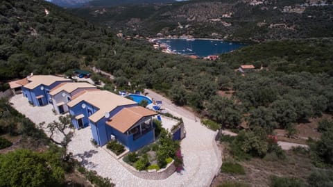 Property building, Facade/entrance, Bird's eye view