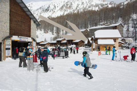 Chalet Pointu Chalet in Isola