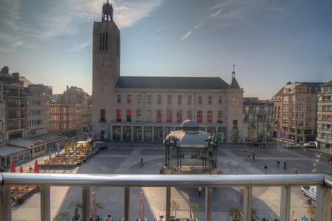 View (from property/room), View (from property/room), Area and facilities