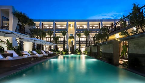 Garden view, Pool view