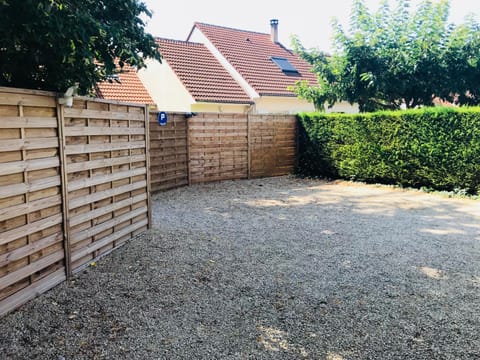 CosyStudio2 Site du Futuroscope House in Centre-Val de Loire