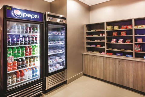 On site, Food, Drinks