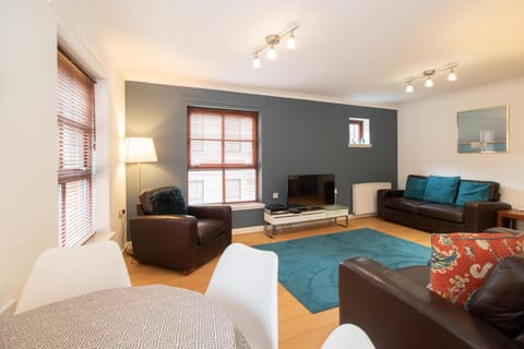 Communal lounge/ TV room, Living room