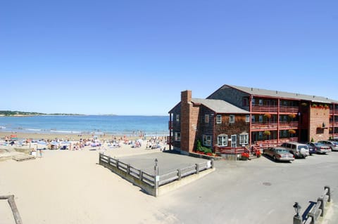 Property building, Beach