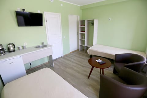 Living room, Photo of the whole room