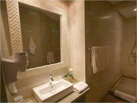 Property building, Bathroom