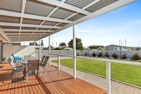 Garden, View (from property/room), Balcony/Terrace, Dining area