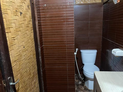 Kulkul Bungalow Campground/
RV Resort in Nusapenida