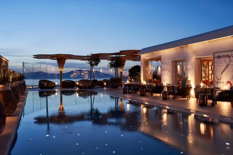 Property building, Restaurant/places to eat, Swimming pool