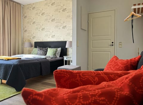 Bed, Photo of the whole room