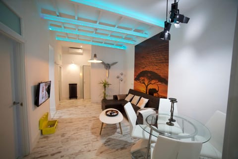 Lounge or bar