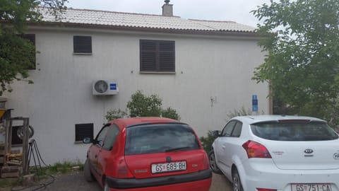 Property building, Patio