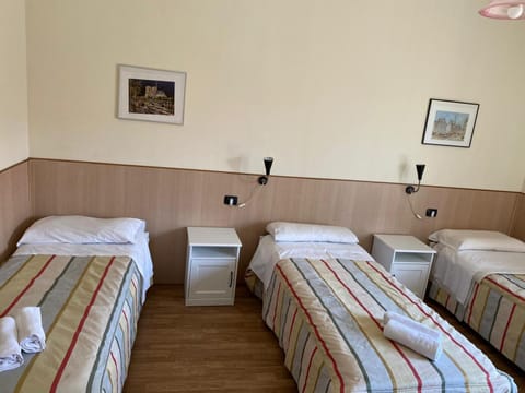 Affittacamere Metro Fiera Bed and Breakfast in Rho