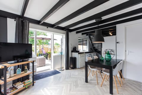 Holiday Home Oostkapelle House in Oostkapelle