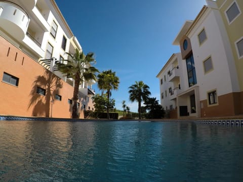 Balcony/Terrace, Swimming pool