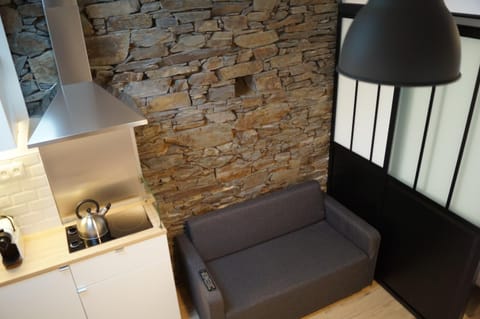 Kitchen or kitchenette, Seating area