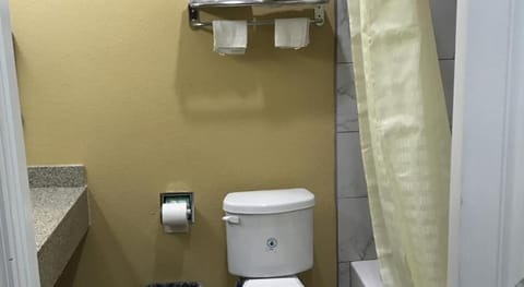 Deluxe Inn & Suites - Baytown Motel in Baytown