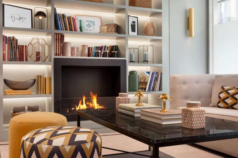 Library, Lobby or reception, On site