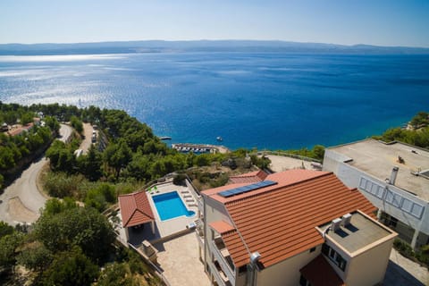 Bird's eye view, Sea view