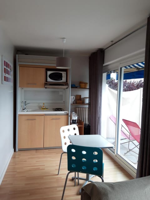 Balcony/Terrace, Dining area