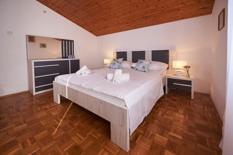 Apartments Lara Apartment in Šibenik-Knin County, Croatia