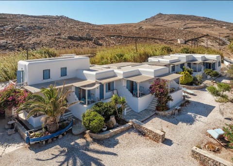 Property building, Day, Natural landscape