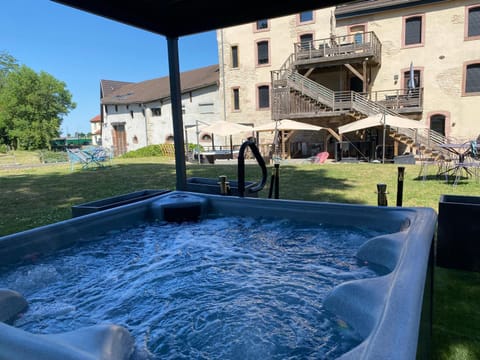 Hot Tub