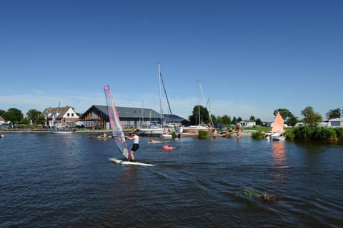 Windsurfing, Canoeing, On site, Lake view