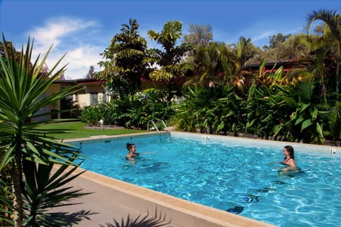 Swimming pool, Swimming pool