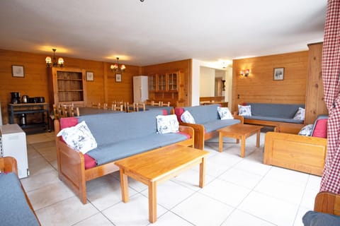 Meije 13: Grand duplex proche télésiège, vue panoramique Apartment in Les Deux Alpes